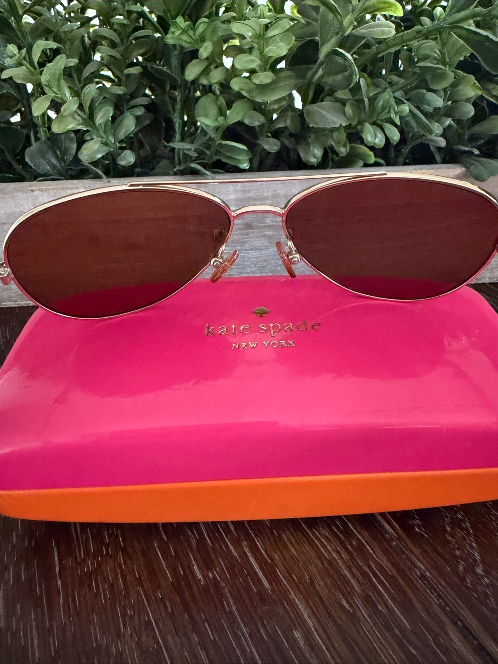 kate spade Avaline Aviator Sunglasses with Case and Lense Cloth - Picture 6 of 9